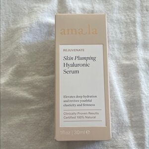 Amala Rejuvenate Hyaluron Luxus-Serum - Cream